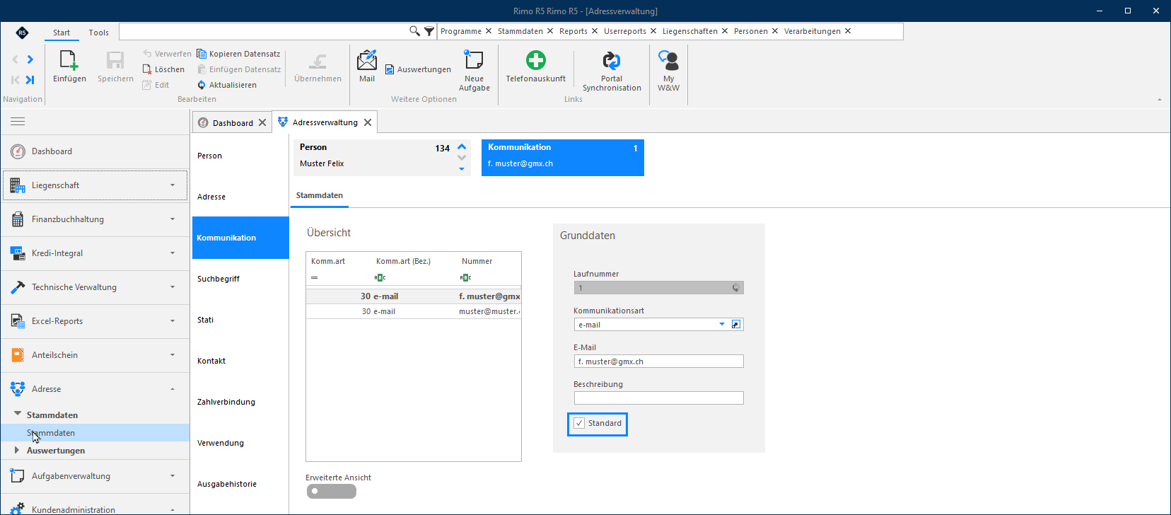 Screenshot: Register Kommunikation mit Telefonnummern und E-Mail-Adressen einer Person