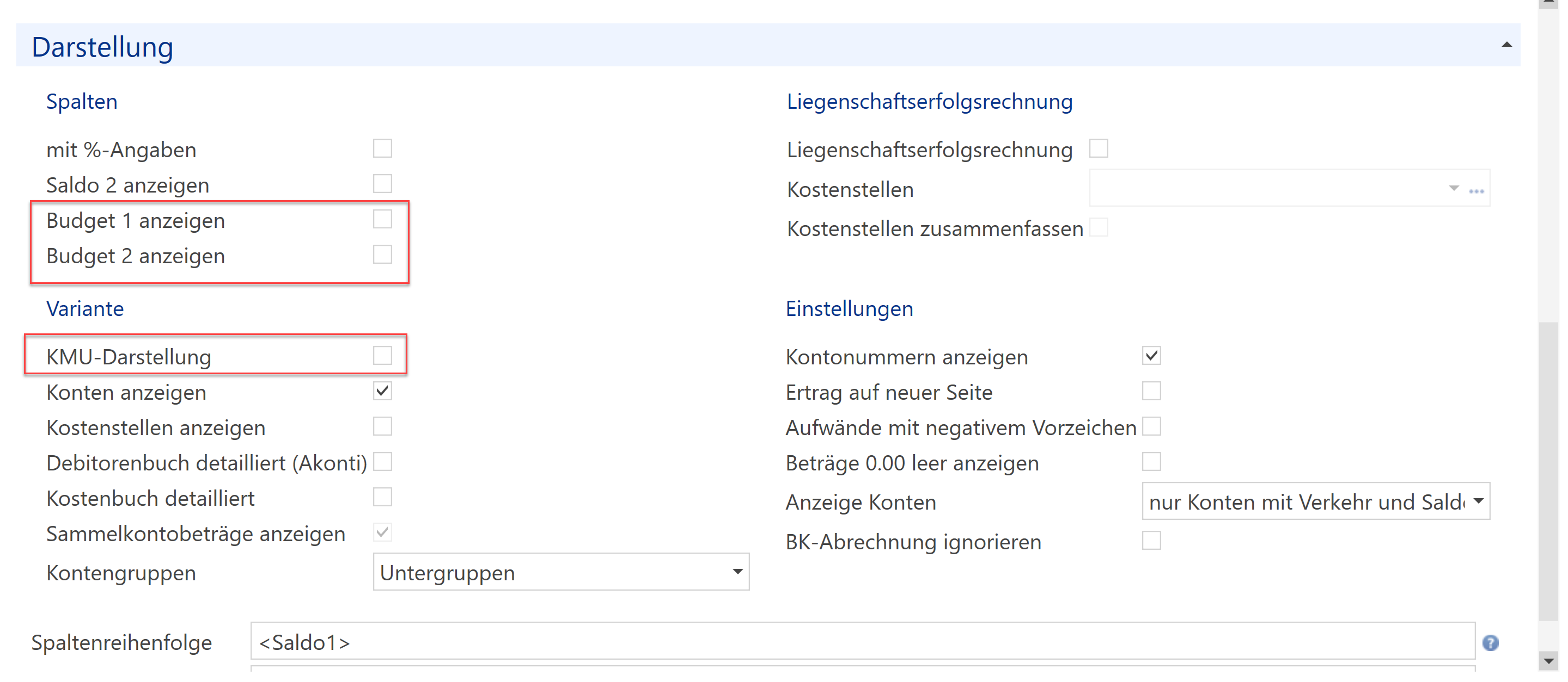 Auswertung Erfolgsrechnung, Bereich «Darstellung» mit den rot markierten Optionen «Budget 1 anzeigen», «Budget 2 anzeigen» und «KMU-Darstellung»