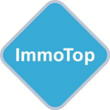 Produktlogo ImmoTop: weisser Schriftzug «ImmoTop» auf einer hellblauen Raute, Deckblatt der Anleitung.