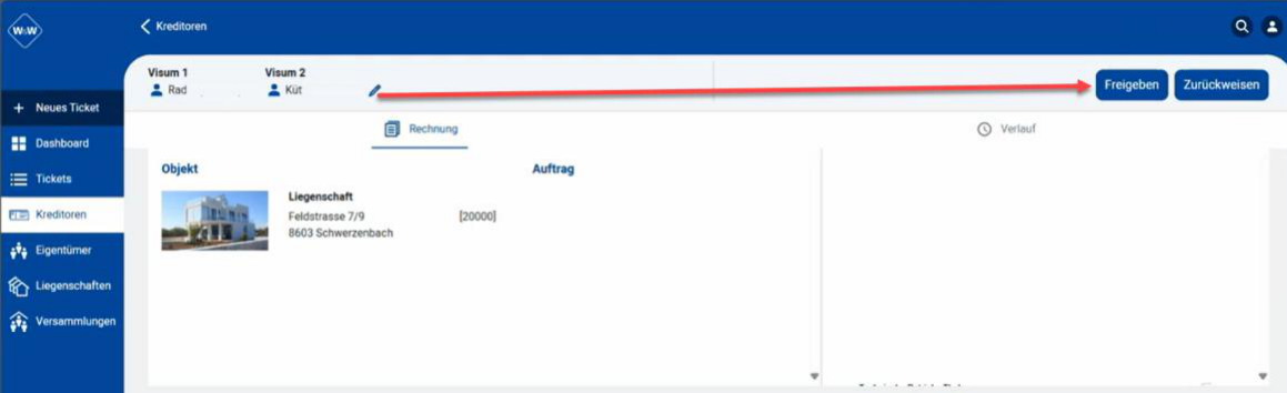 Portal, geöffnete Rechnung mit Objektblock: oben rechts hervorgehoben «Freigeben», daneben «Zurückweisen» — erst nach allen Visa wird die Rechnung ins ERP importiert.