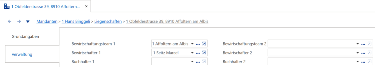 Liegenschaften, Unterdialog «Verwaltung»: «Bewirtschaftungsteam 1» und «Bewirtschafter 1» belegt, die übrigen leer — daraus entstehen Geschäftsstelle und Kontaktperson im Inserat.
