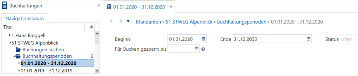 Navigationsbaum «Buchhaltungen» mit einem STWEG-Mandanten und markierter Periode 01.01.2020 - 31.12.2020; rechts Beginn, Ende, Status «offen» und «Für Buchen gesperrt bis».