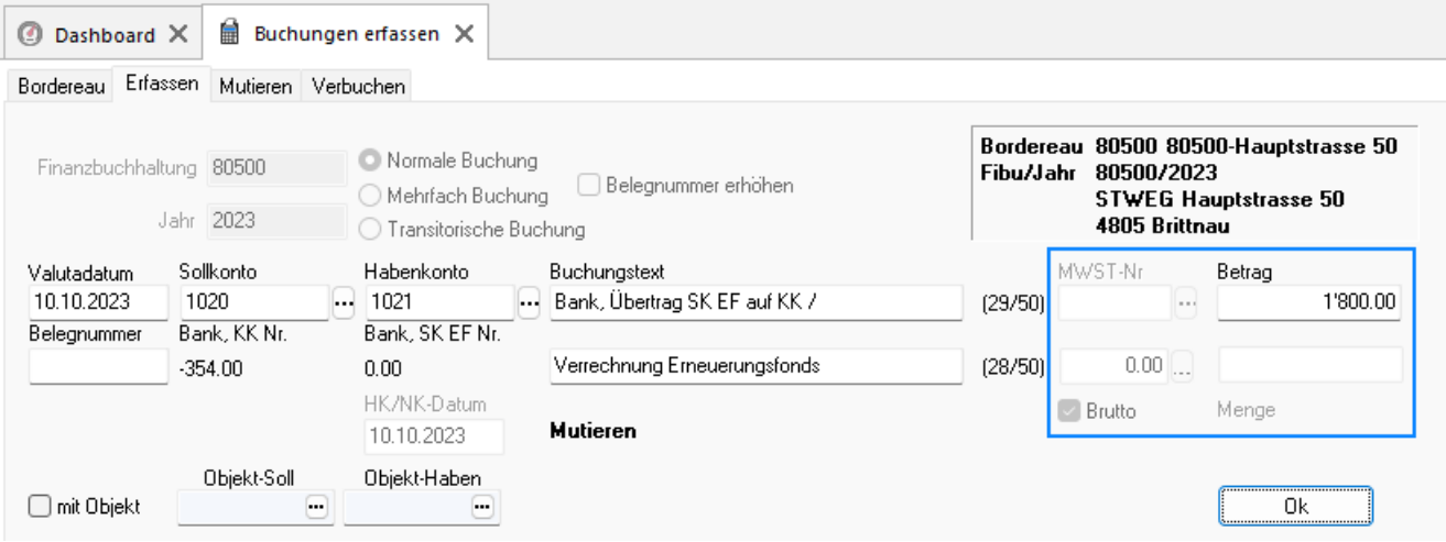 Übertrag «Bank, SK EF auf KK»: Soll 1020, Haben 1021. Der MWST-Block ist vollständig ausgegraut — bei einer reinen Bankumbuchung ist keine Mehrwertsteuer erfassbar.
