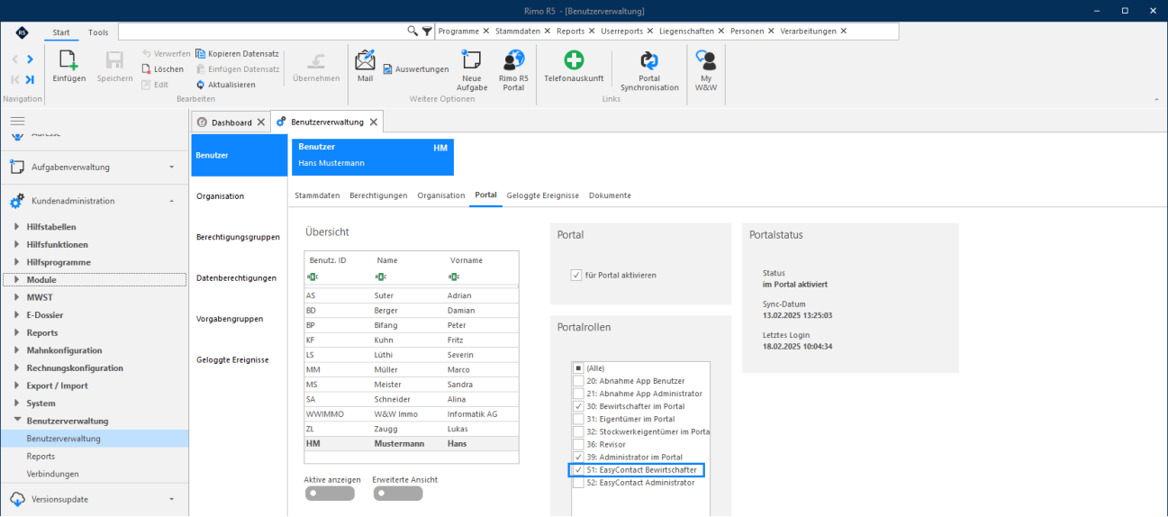 Alternative am einzelnen Benutzer: Register Portal mit «für Portal aktivieren», Status «im Portal aktiviert»; angehakt sind die Rollen 30 Bewirtschafter, 39 Administrator und 51 EasyContact.