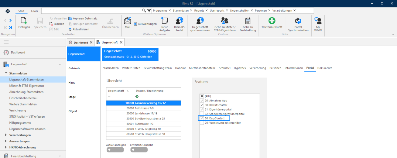 Einzelne Liegenschaft, Register Portal: in der Feature-Liste 20 Abnahme App, 30 Bewirtschafter, 31 Eigentümerportal, 32 STWEG-Portal, 50 EasyContact und 70 emonitor ist «50: EasyContact» angehakt.