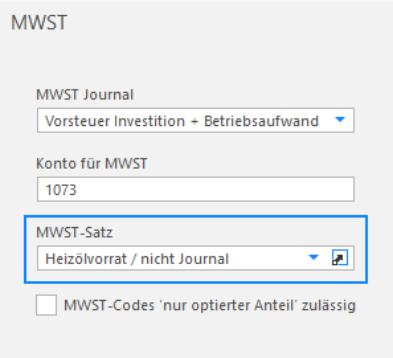 Rollo «MWST» des Kontos «Vorrat Ende»: MWST Journal «Vorsteuer Investition + Betriebsaufwand», Konto für MWST «1073», MWST-Satz «Heizölvorrat / nicht Journal» (blau umrandet).